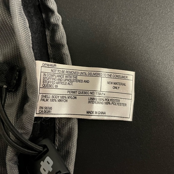 Grey & Black Winter Mittens With Glove Inserts - Youth Size Large - Picture 6 of 7